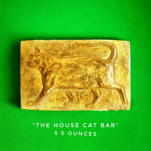 Handcrafted House Cat chocolate bar made in Bozeman, Montana